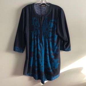 Patterned tunic